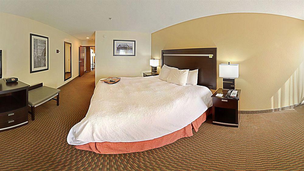 Hampton Inn Athens Bagian luar foto