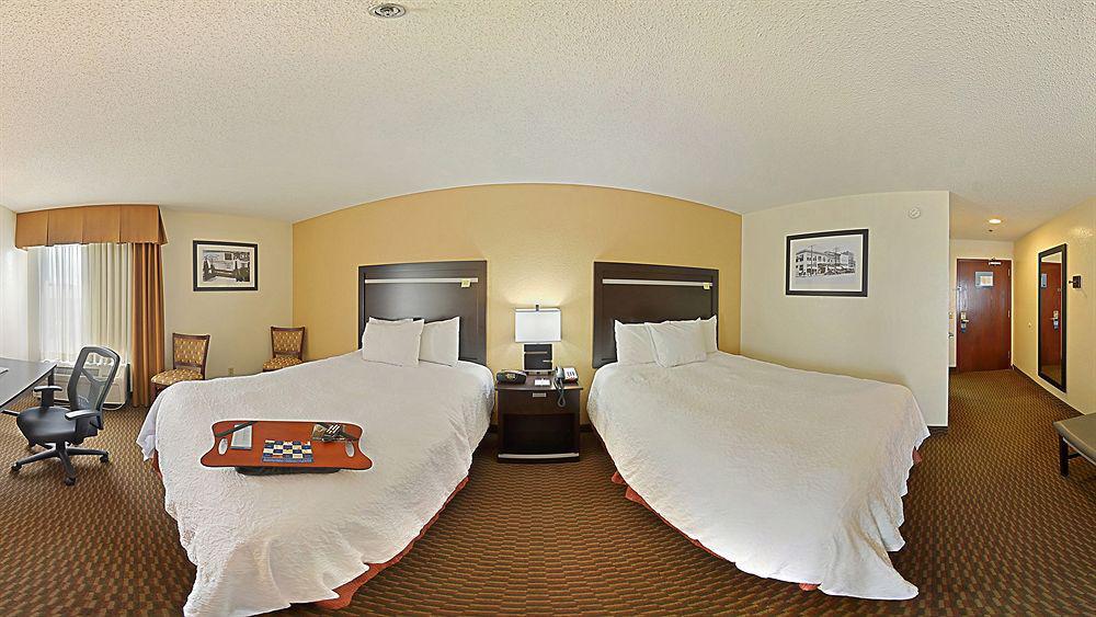 Hampton Inn Athens Bagian luar foto