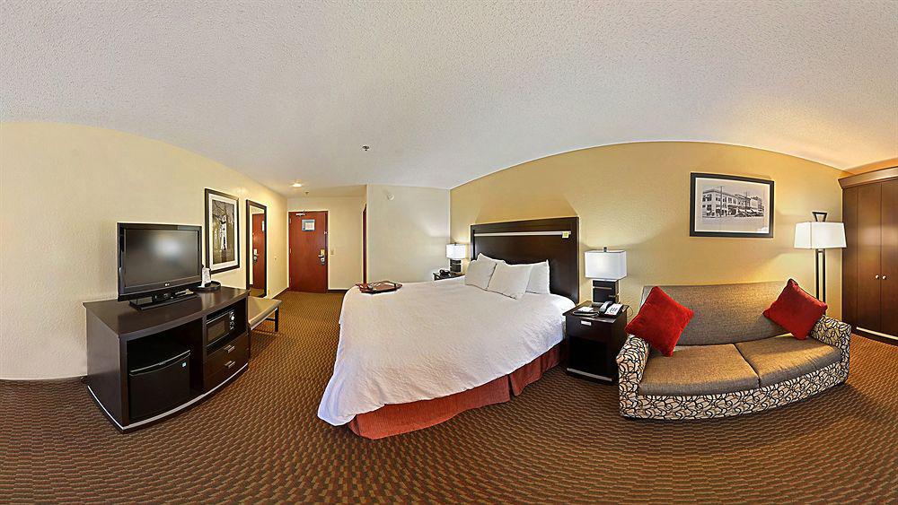 Hampton Inn Athens Bagian luar foto