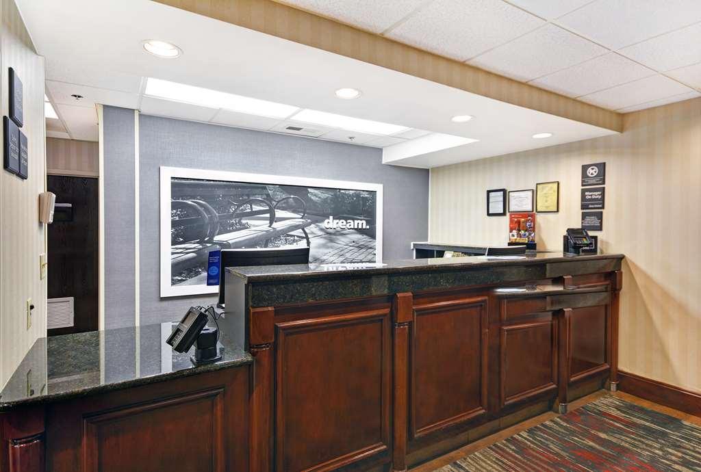 Hampton Inn Athens Bagian luar foto