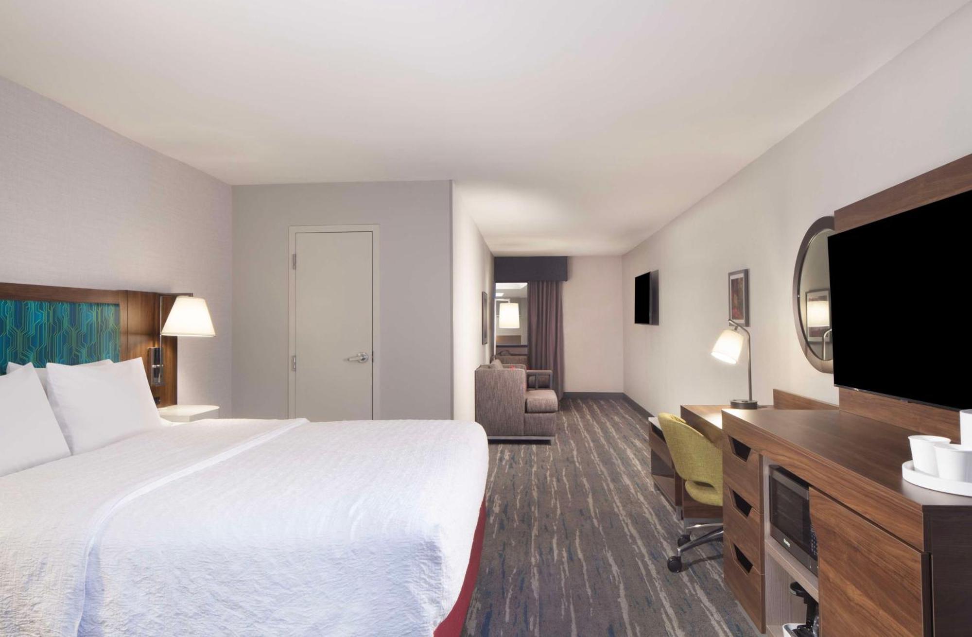 Hampton Inn Athens Bagian luar foto