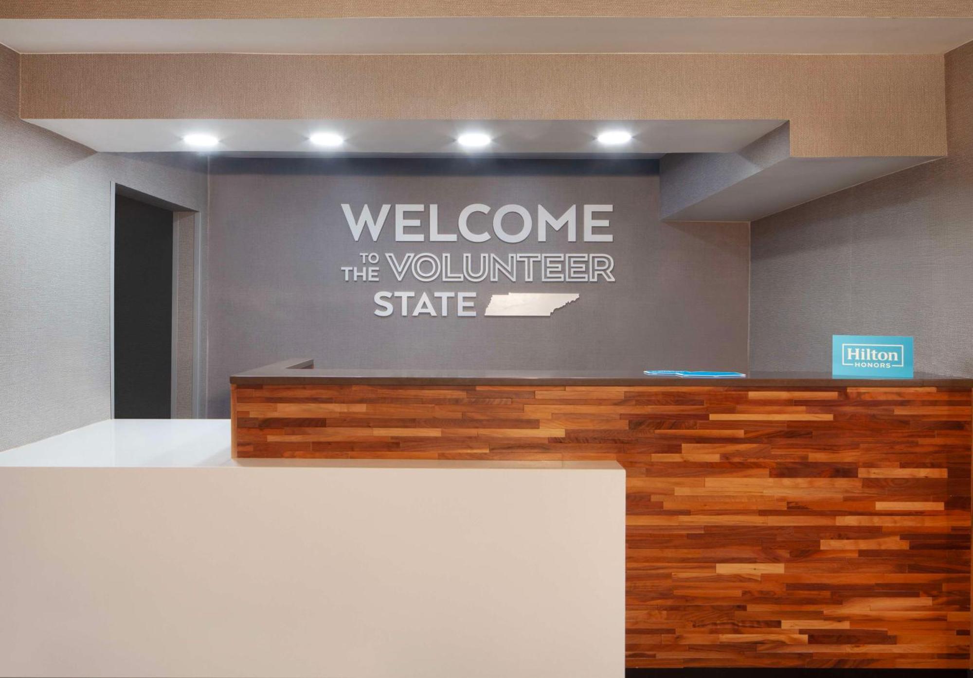 Hampton Inn Athens Bagian luar foto