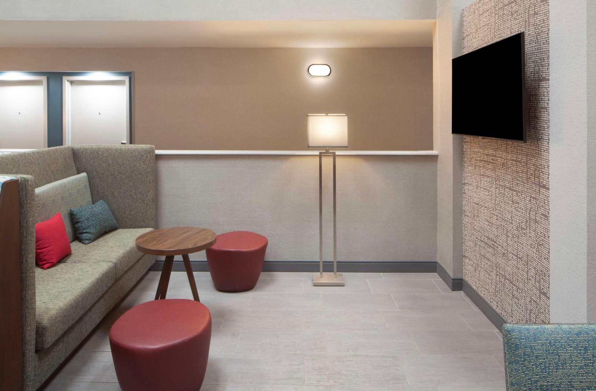 Hampton Inn Athens Bagian luar foto
